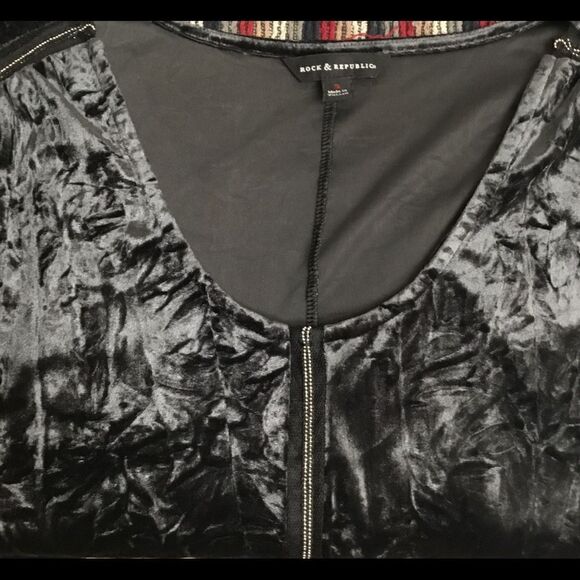 ROCK & REPUBLIC Gray Crushed Velvet High Low Top S - Picture 3 of 3